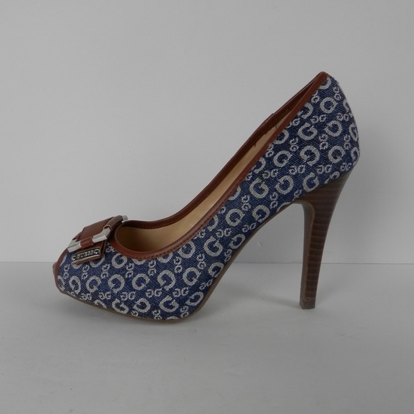 Guess Pumps with Peep Toe - Picture 8 of 8